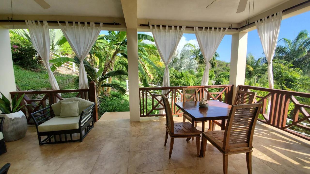 Villa Touloulou English Harbour Exterior photo