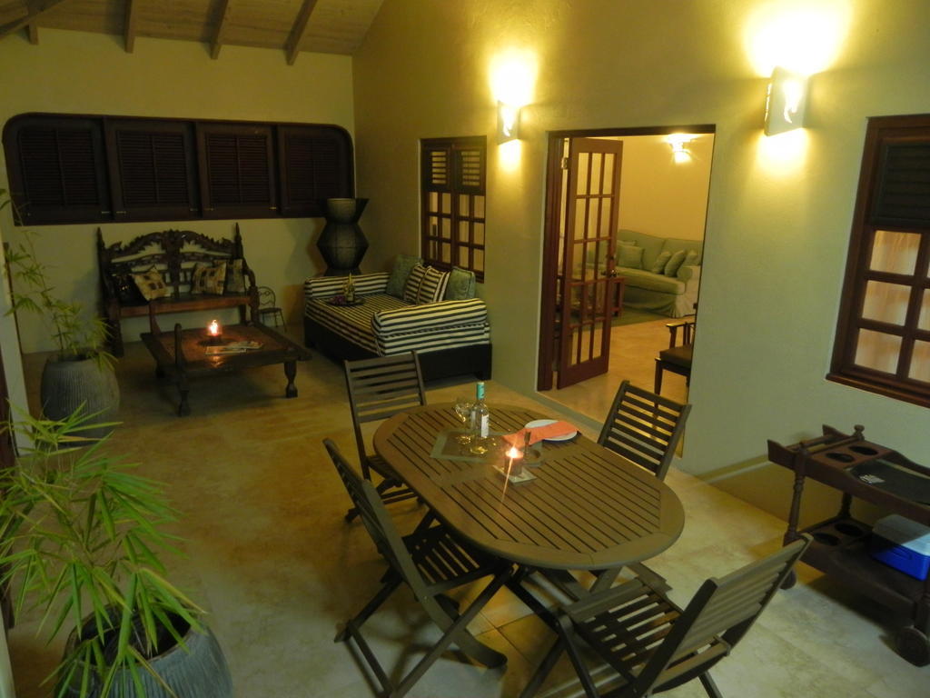 Villa Touloulou English Harbour Exterior photo